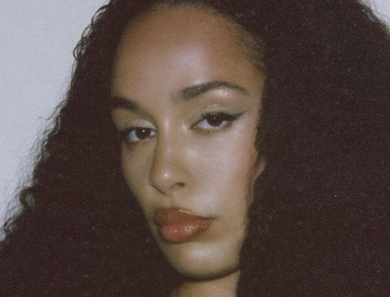 Jorja Smith kommer til København: Britisk R&B-stjerne spiller i K.B. Hallen i 2027