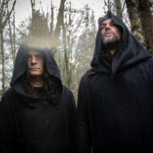SUNN O)))