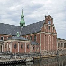 Kom behind the scenes i Holmens Kirke